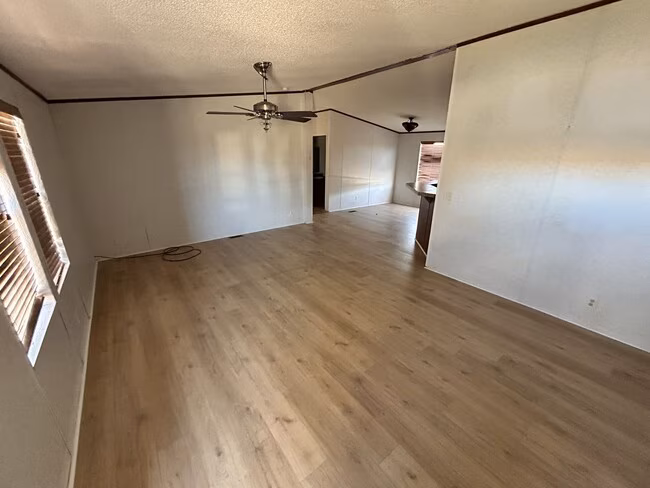 6100 E Rancier Ave Killeen, TX 76543 photo 3