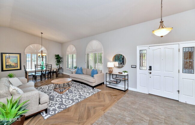 14227 N 57th Way Scottsdale, AZ 85254 photo 4