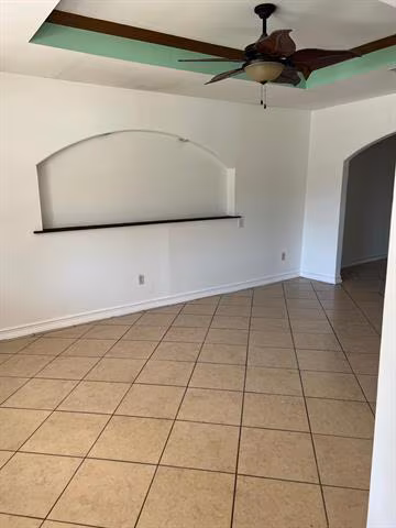6707 Elam Rd Dallas, TX 75217 photo 4