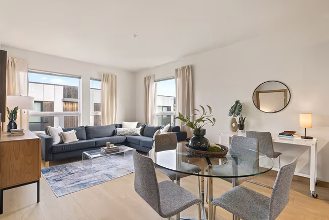 Slate Apartments photo 3