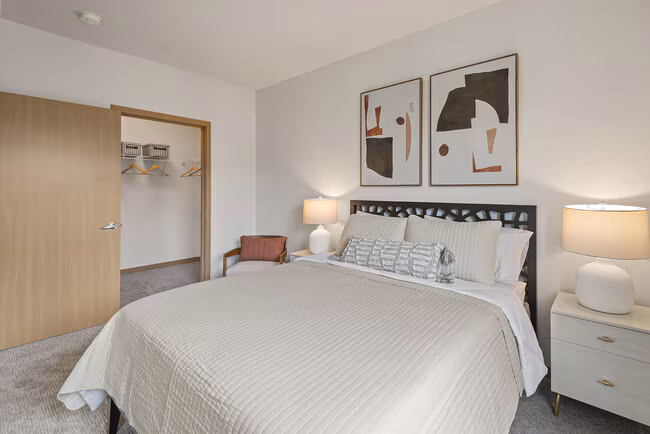 Slate Apartments photo 5