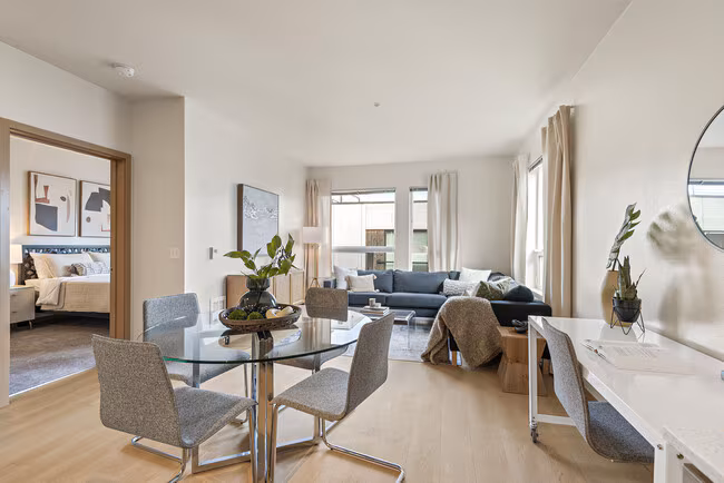 Slate Apartments photo 4