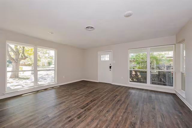 3209 Millmar Dr Dallas, TX 75228 photo 3