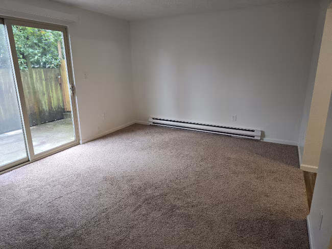 409 E 34th St Tacoma, WA 98404 photo 3
