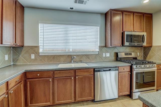 1716 Ringtail Dr Little Elm, TX 75068 photo 5