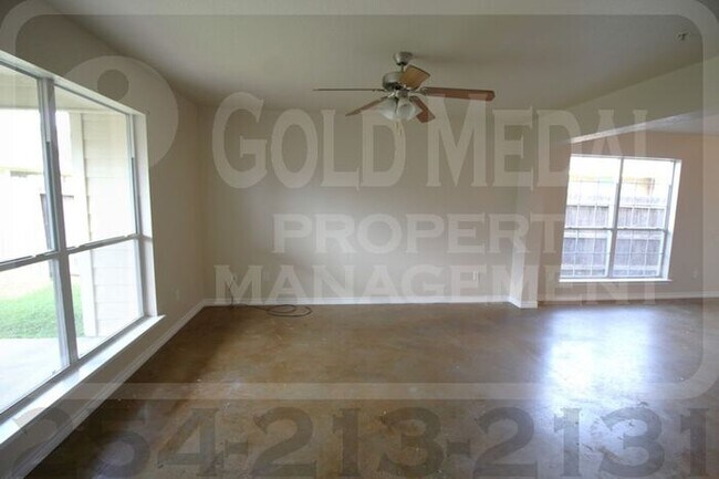 4008 Cambridge Dr Killeen, TX 76549 photo 5