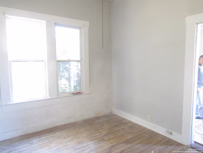 134 Gladstone Ave San Antonio, TX 78214 photo 5
