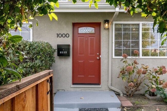 1000-1006 Tilton Ave San Mateo, CA 94401 photo 3