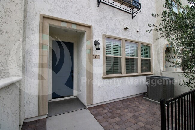 2633 S Catherine Dr Gilbert, AZ 85295 photo 2