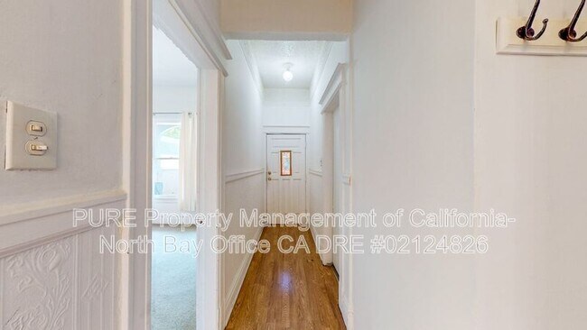 28 Cunningham Pl San Francisco, CA 94110 photo 5