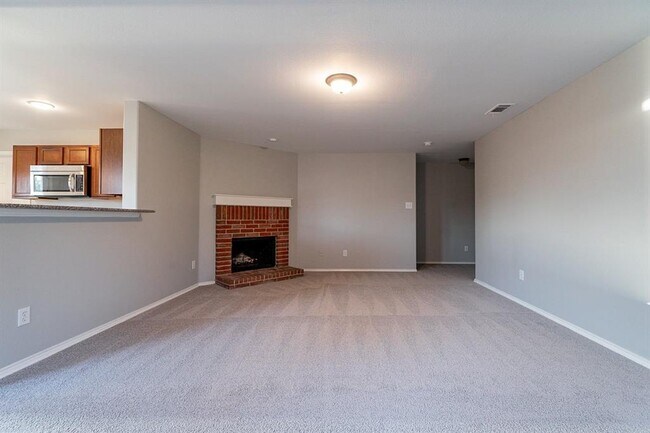 311 Mistflower Lane, Fate, TX 75087 photo 5