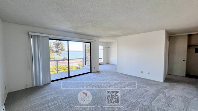 3 Commodore Dr Emeryville, CA 94608 photo 2