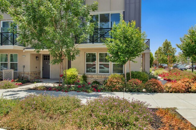4106 Panorama Drive, Dublin, CA 94568 photo 2