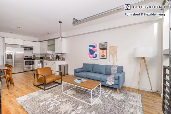 3600 Palatine Ave N Seattle, WA 98103 photo 3