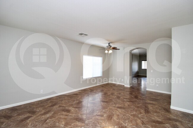 3660 East Derringer Way, Gilbert, AZ 85297 photo 5
