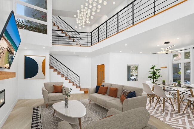 702 Kettner Blvd San Diego, CA 92101 photo 2