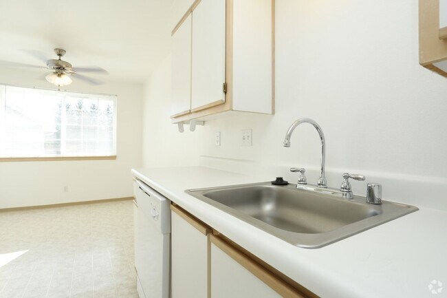 Parkhurst Apartments photo 4