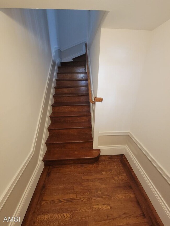 627 Central Avenue, San Francisco, CA 94117 photo 3