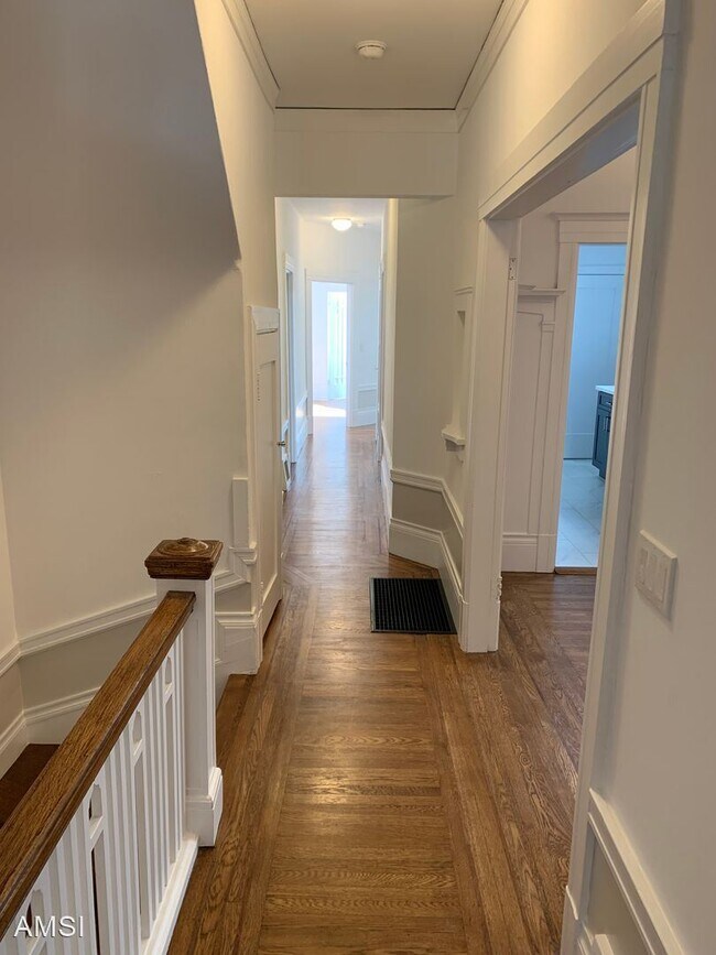 627 Central Avenue, San Francisco, CA 94117 photo 5