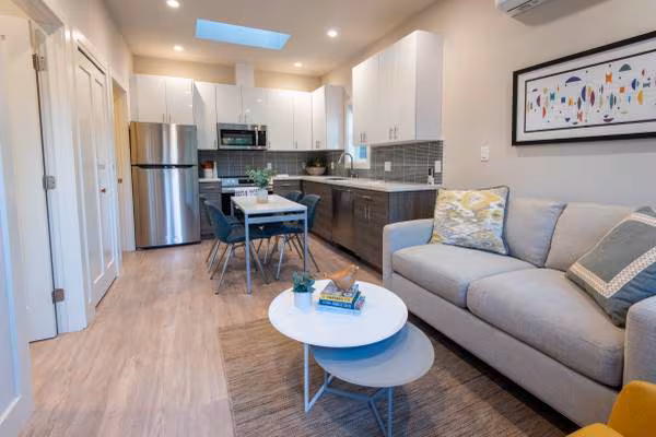 678 Bellflower photo 5