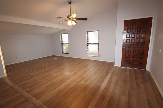 1301 Overdowns Dr Plano, TX 75023 photo 3