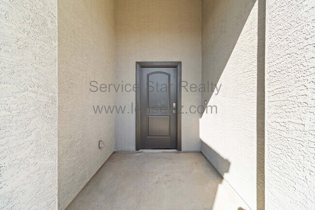 29958 W Cheery Lynn Rd photo 3