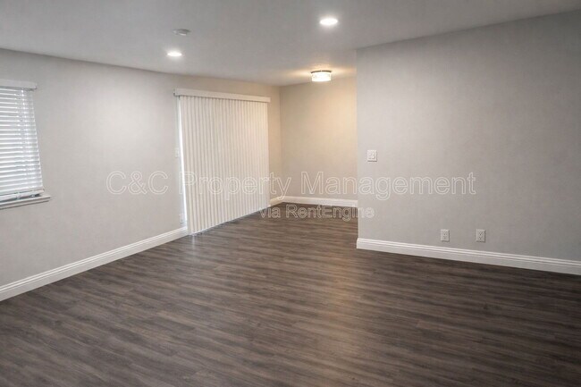 247 N Capitol Ave San Jose, CA 95127 photo 4
