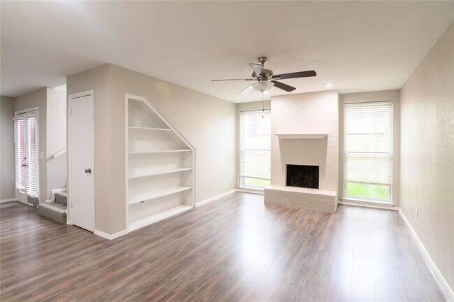 1910 Shorewood Drive, Grapevine, TX 76051 photo 5