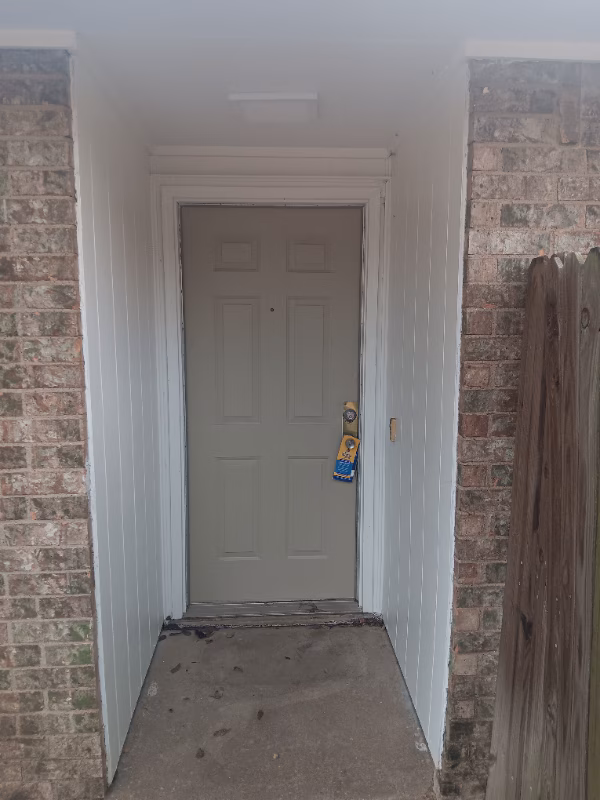 2746 Meadow Gate Ln Dallas, TX 75237 photo 3