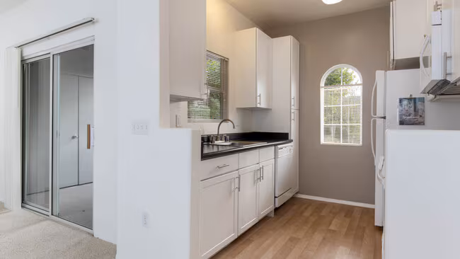 Ridgewood Village photo 5