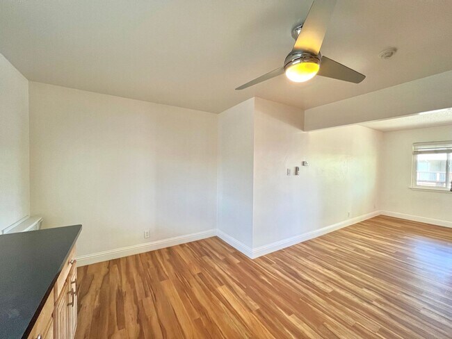 871 Sonoma Ave Santa Rosa, CA 95404 photo 3