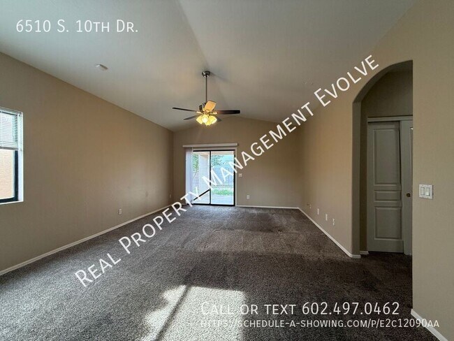 6510 S 10th Dr Phoenix, AZ 85041 photo 3