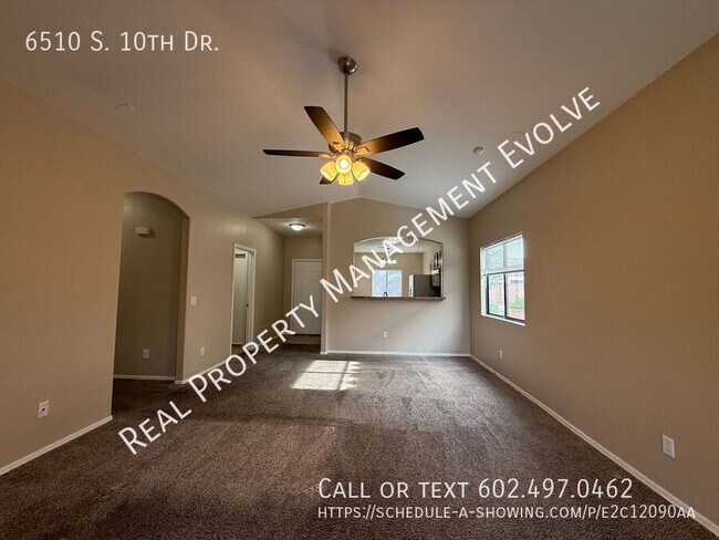 6510 S 10th Dr Phoenix, AZ 85041 photo 5