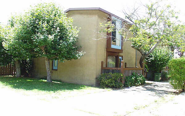 2912 Fulton Street, Berkeley, CA 94705 photo 2