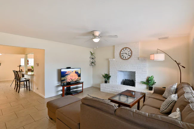 2615 W Corrine Dr Phoenix, AZ 85029 photo 3