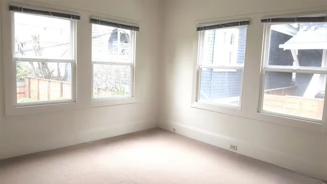2718 College Ave Berkeley, CA 94705 photo 4