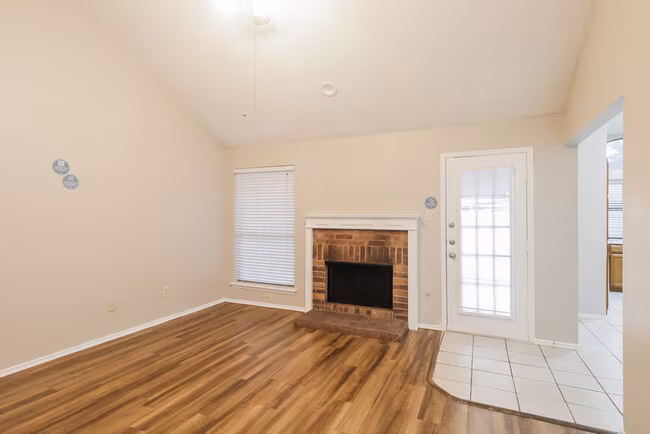 4209 Vincent Terrace - SFHT photo 3