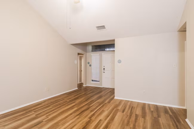 4209 Vincent Terrace - SFHT photo 5