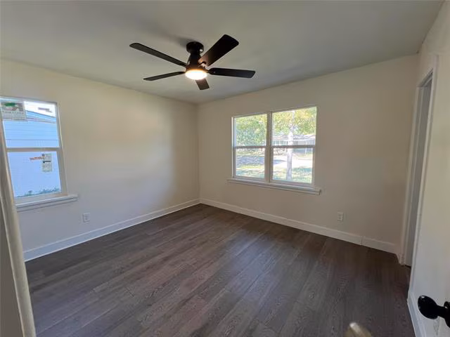 8020 Laura St North Richland Hills, TX 76180 photo 5