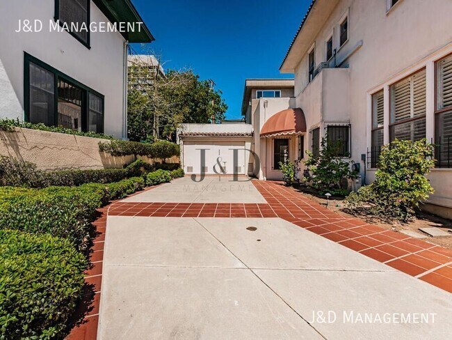 3501 Front St San Diego, CA 92103 photo 5