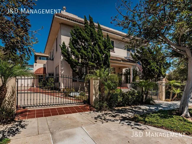 3501 Front St San Diego, CA 92103 photo 3