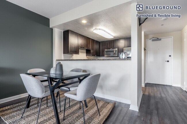 565 Arastradero Rd Palo Alto, CA 94306 photo 5