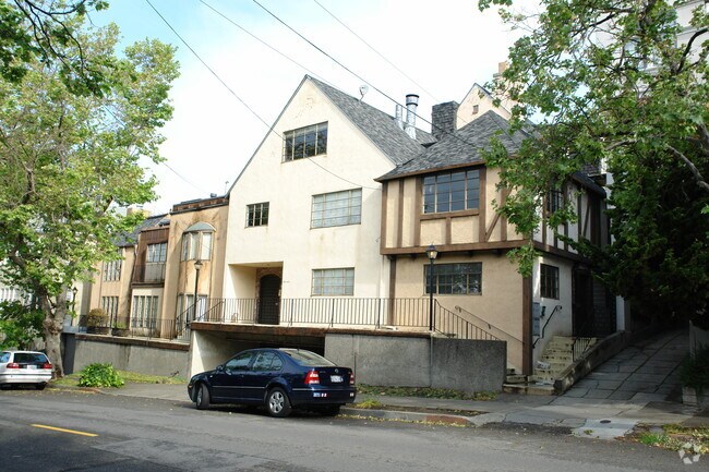 Maison La Conte Apartments photo 2