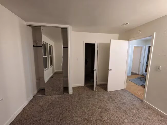 2456 Palmvilla Ct Oakland, CA 94603 photo 3