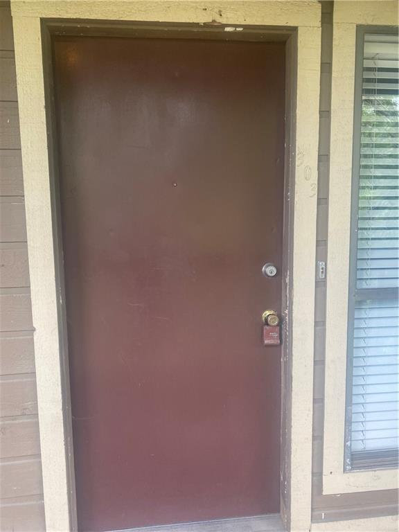 612 Park Pl Austin, TX 78705 photo 2