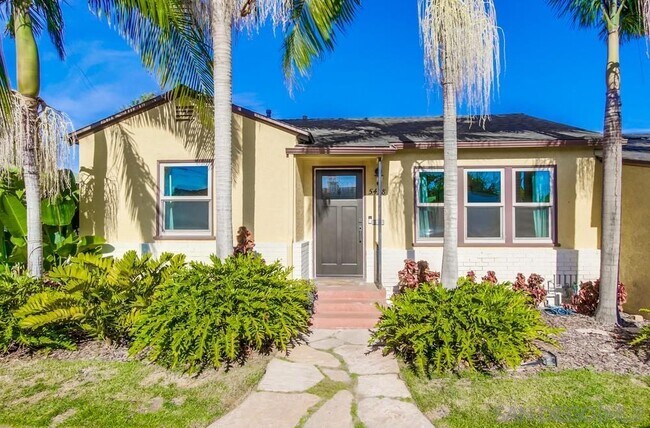 5438 Gilbert Dr San Diego, CA 92115 photo 2