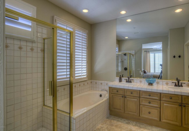 6465 Shooting Star Way Scottsdale, AZ 85266 photo 2