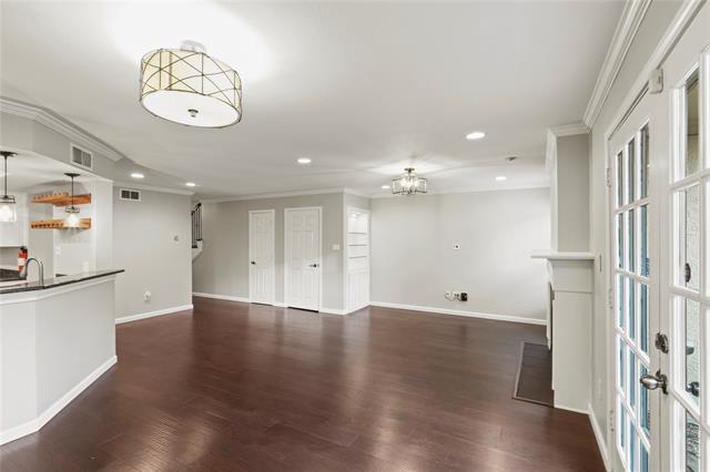 9440 Timberleaf Drive, Dallas, TX 75243 photo 2