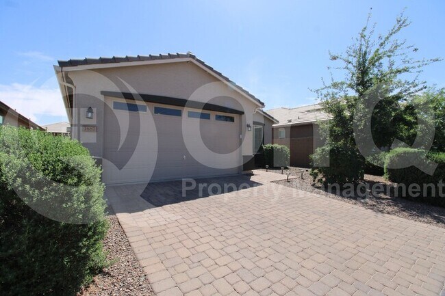 1687 West Harris Avenue, San Tan Valley, AZ 85144 photo 3