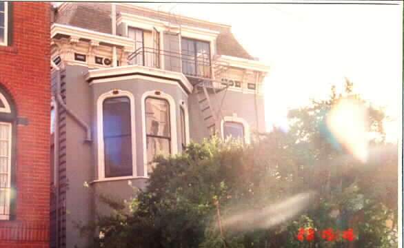 2315 Sacramento St photo 2